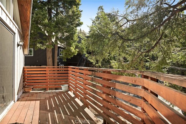 316 Pioneer Road, Lake Arrowhead, CA 92352