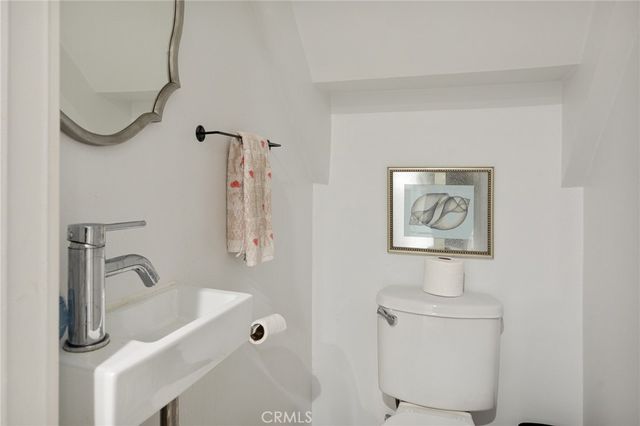316 Pioneer Road, Lake Arrowhead, CA 92352