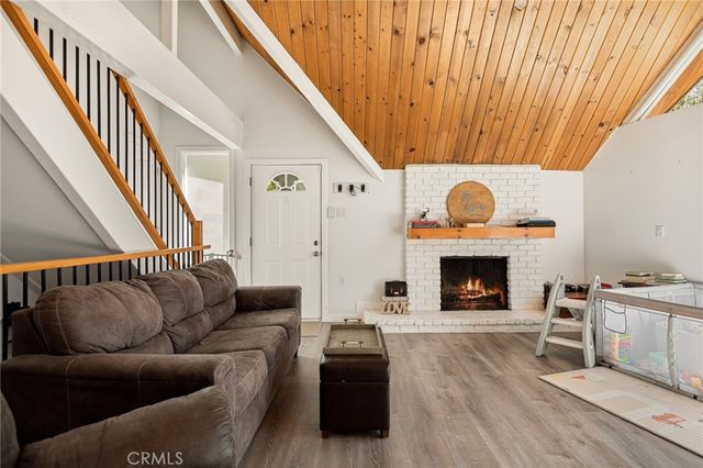 316 Pioneer Road, Lake Arrowhead, CA 92352