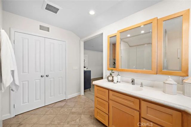 11302 Pennell Circle, Fountain Valley, CA 92708