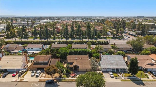 11302 Pennell Circle, Fountain Valley, CA 92708