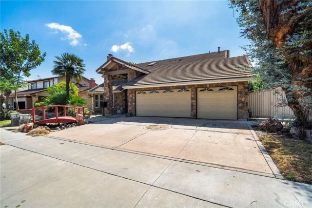 11302 Pennell Circle, Fountain Valley, CA 92708