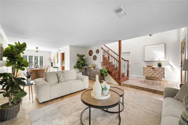11302 Pennell Circle, Fountain Valley, CA 92708