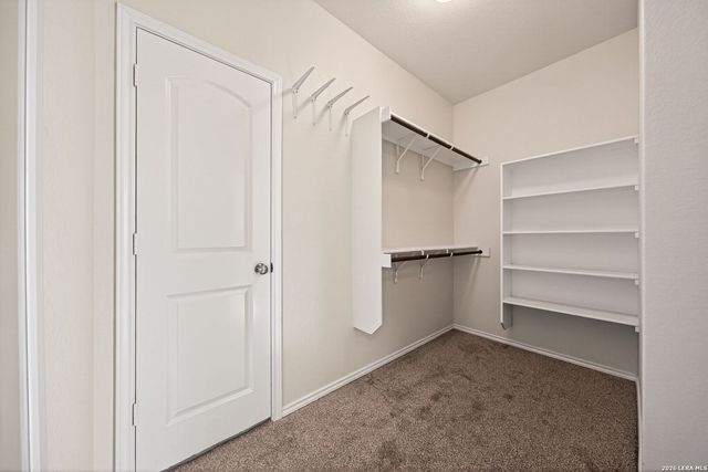 672 Ridgemeadow Dr, New Braunfels, TX 78130