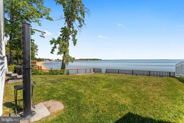 222 SHORE DR, Colonial Beach, VA 22443