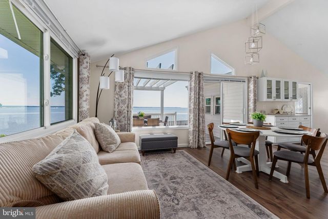 222 SHORE DR, Colonial Beach, VA 22443
