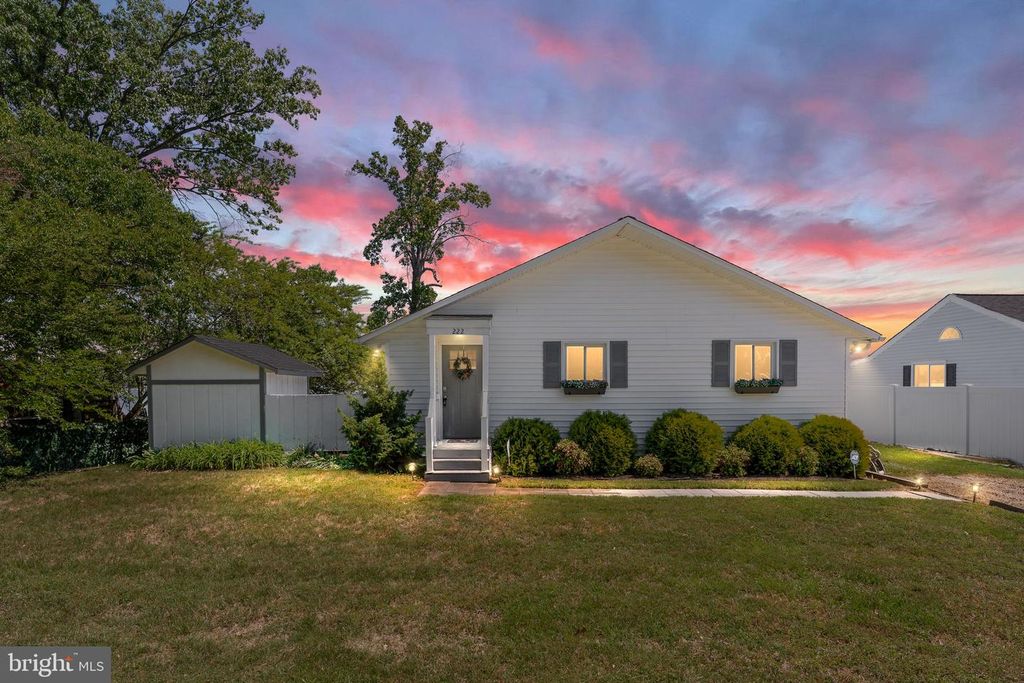 222 SHORE DR, Colonial Beach, VA 22443