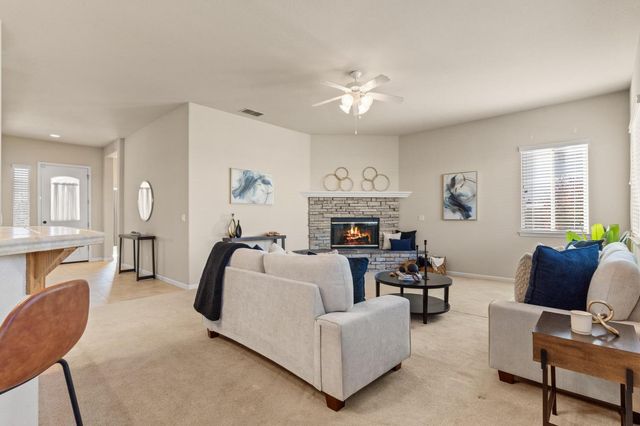 1861 Colin Ct, Yuba City, CA 95993