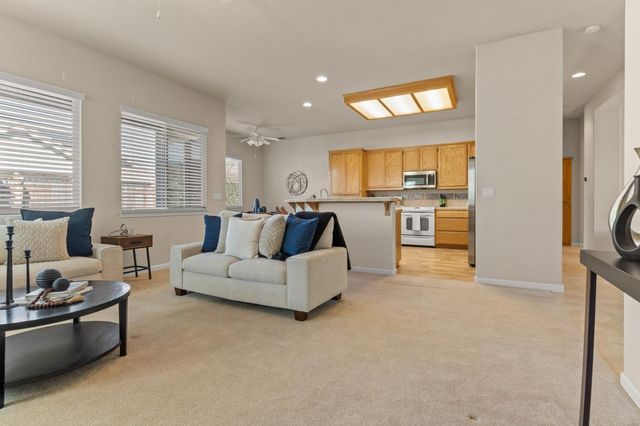 1861 Colin Ct, Yuba City, CA 95993