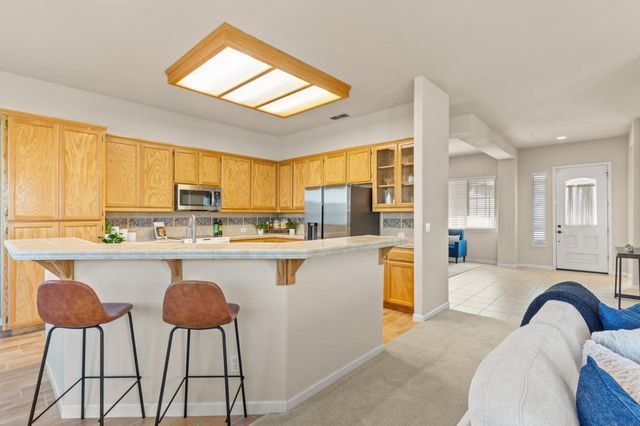 1861 Colin Ct, Yuba City, CA 95993