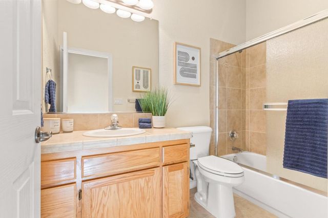 1861 Colin Ct, Yuba City, CA 95993