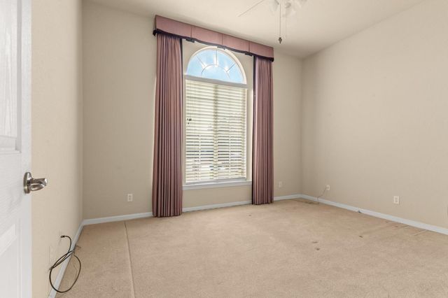 1861 Colin Ct, Yuba City, CA 95993