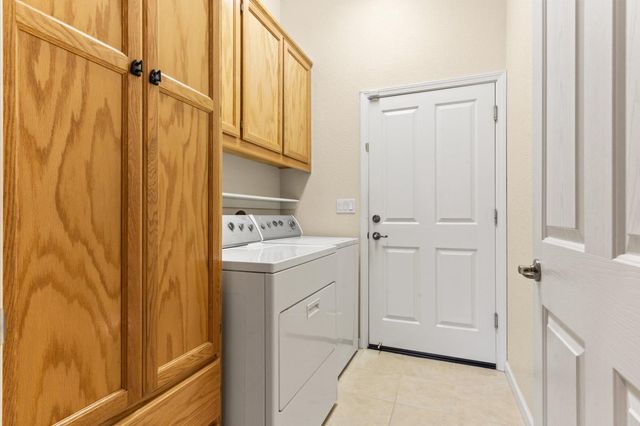 1861 Colin Ct, Yuba City, CA 95993