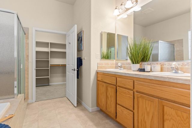 1861 Colin Ct, Yuba City, CA 95993