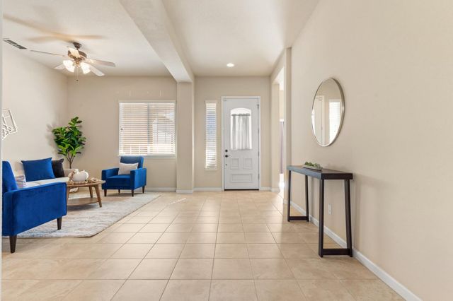 1861 Colin Ct, Yuba City, CA 95993