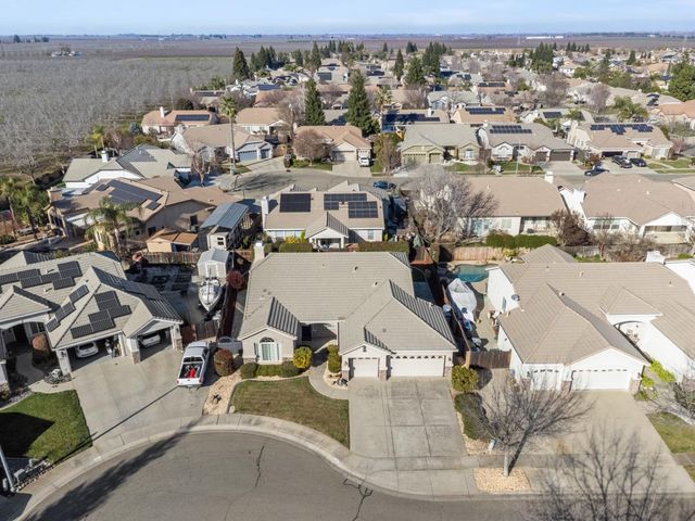 1861 Colin Ct, Yuba City, CA 95993