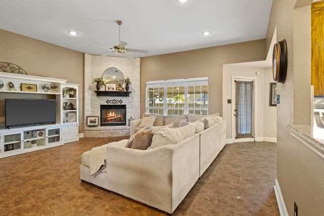 103 Sweet Pea Court, Mt Pleasant, TX 75455