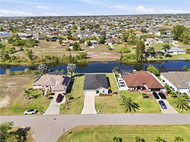 2515 SW 2nd TER, Cape Coral, FL 33991