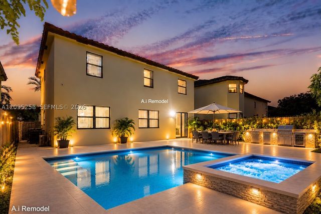 122 NE 27th Ave, Homestead, FL 33033