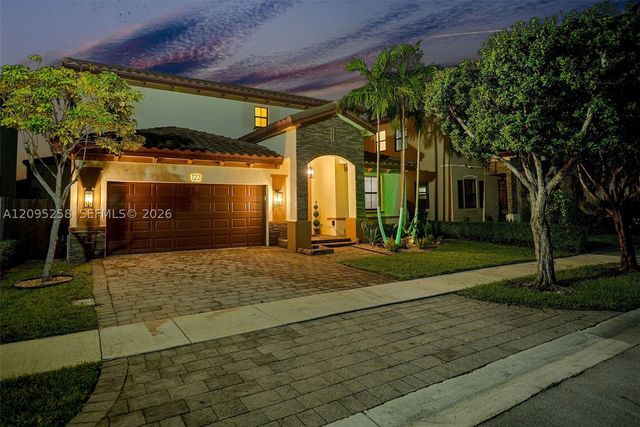 122 NE 27th Ave, Homestead, FL 33033