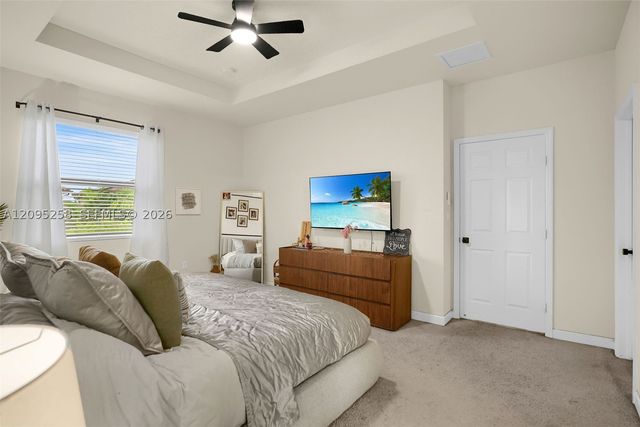 122 NE 27th Ave, Homestead, FL 33033