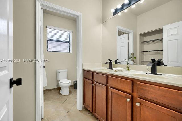 122 NE 27th Ave, Homestead, FL 33033
