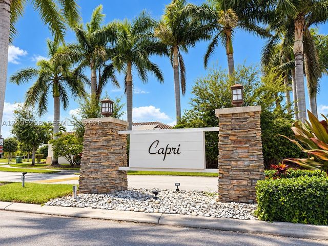 122 NE 27th Ave, Homestead, FL 33033