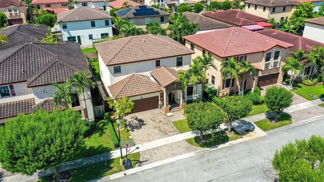 122 NE 27th Ave, Homestead, FL 33033