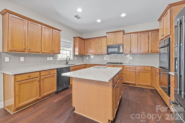 6226 Hermsley Road, Charlotte, NC 28278