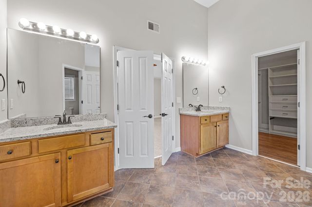 6226 Hermsley Road, Charlotte, NC 28278