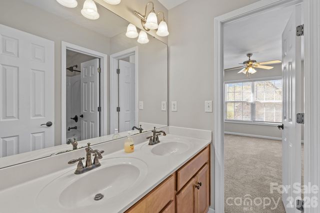 6226 Hermsley Road, Charlotte, NC 28278