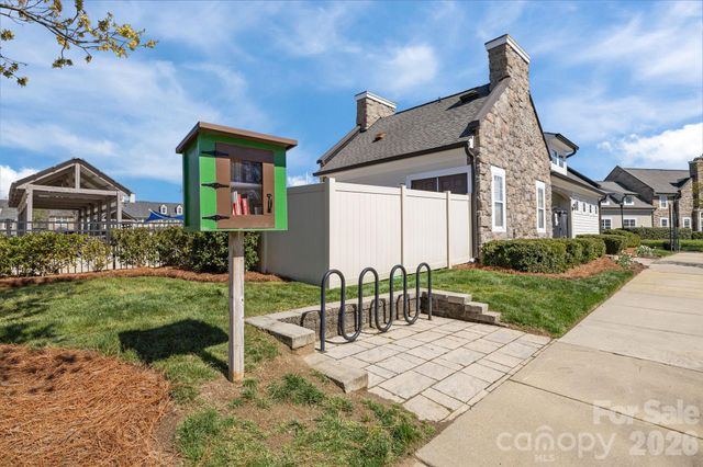 6226 Hermsley Road, Charlotte, NC 28278