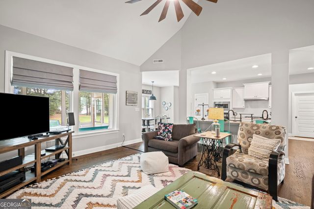 150 Duck Drive, Senoia, GA 30276