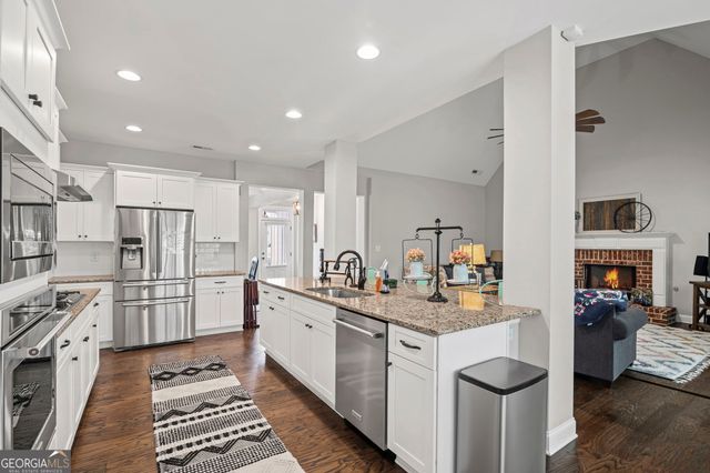 150 Duck Drive, Senoia, GA 30276