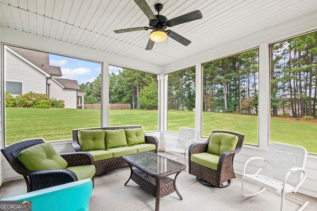 150 Duck Drive, Senoia, GA 30276