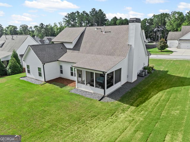 150 Duck Drive, Senoia, GA 30276