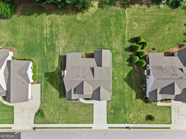 150 Duck Drive, Senoia, GA 30276