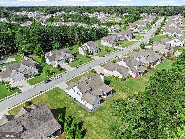 150 Duck Drive, Senoia, GA 30276