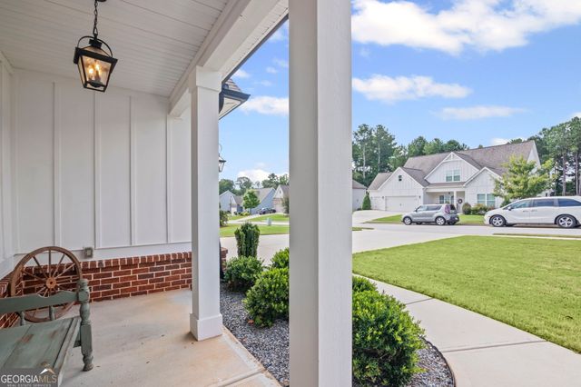 150 Duck Drive, Senoia, GA 30276