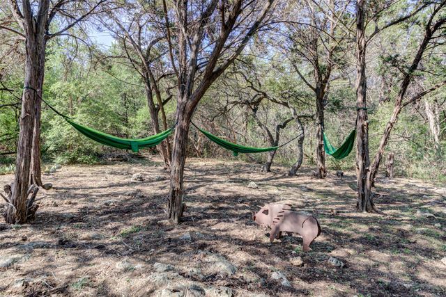 8904 W Hove LOOP, Austin, TX 78749