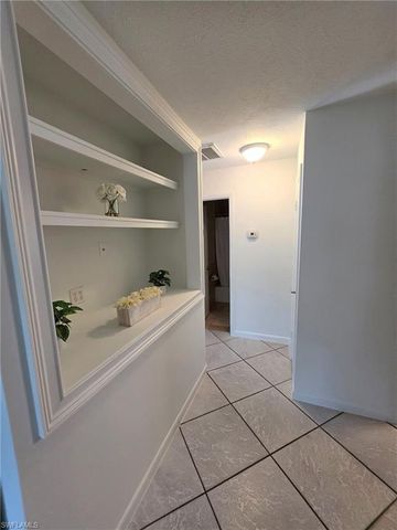 1294 Highlands DR, Naples, FL 34103