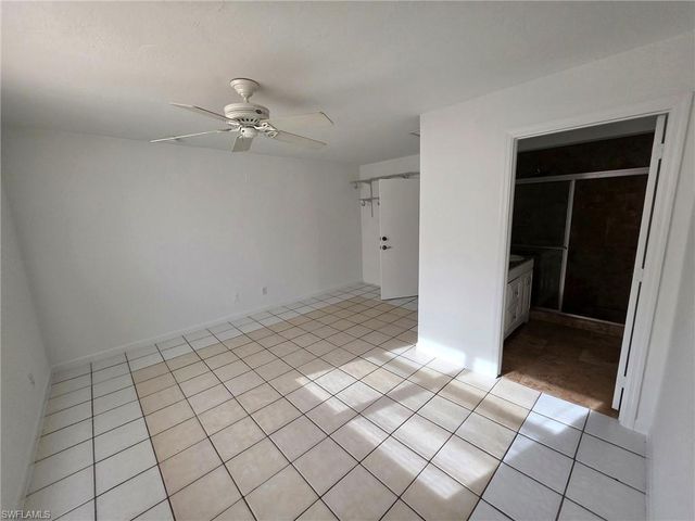 1294 Highlands DR, Naples, FL 34103