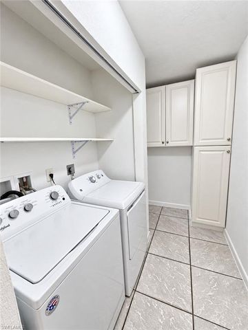 1294 Highlands DR, Naples, FL 34103