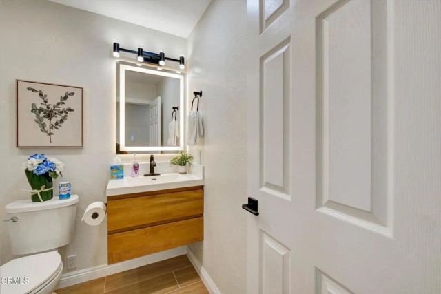 295 E Blue Mountain Way, Claremont, CA 91711