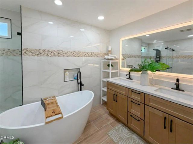 295 E Blue Mountain Way, Claremont, CA 91711