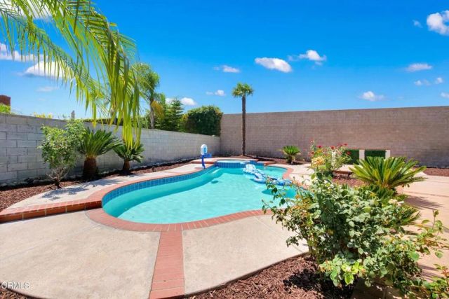 295 E Blue Mountain Way, Claremont, CA 91711