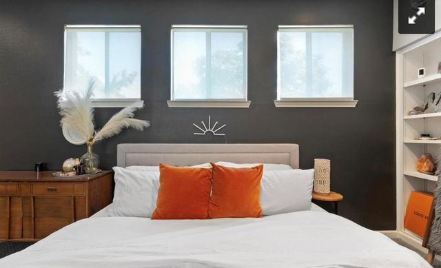 611 E 45th ST 25, Austin, TX 78751