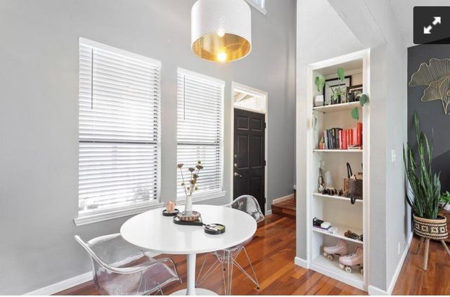 611 E 45th ST 25, Austin, TX 78751