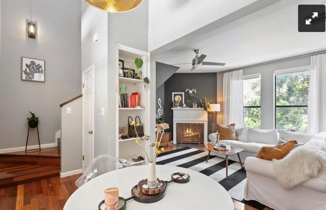 611 E 45th ST 25, Austin, TX 78751