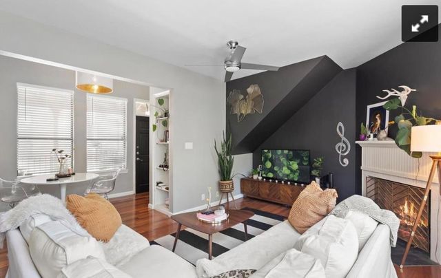 611 E 45th ST 25, Austin, TX 78751